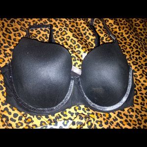 NWT Black Victoria’s Secret Bra Size 38 DD
